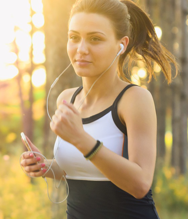 10 Tips to Stay Fit in Busy Schedule